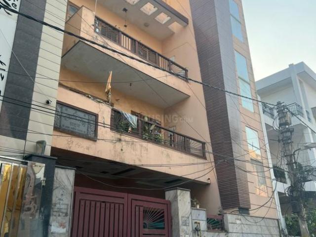 4.5 BHK Independent House in Patel Nagar for resale Ghaziabad. The reference number is 20404898