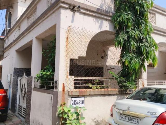 4.5 BHK Independent House in Saijpur Bogha for rent Ahmedabad. The reference number is 17279711