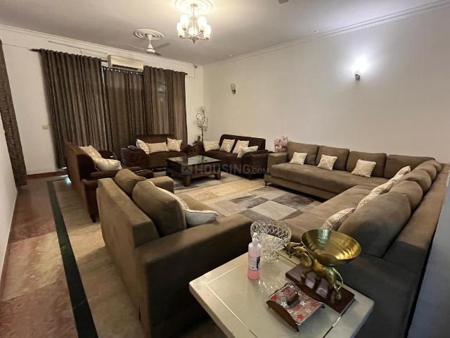 4.5 BHK Independent House in Sector 51 for rent Noida. The reference number is 19508543