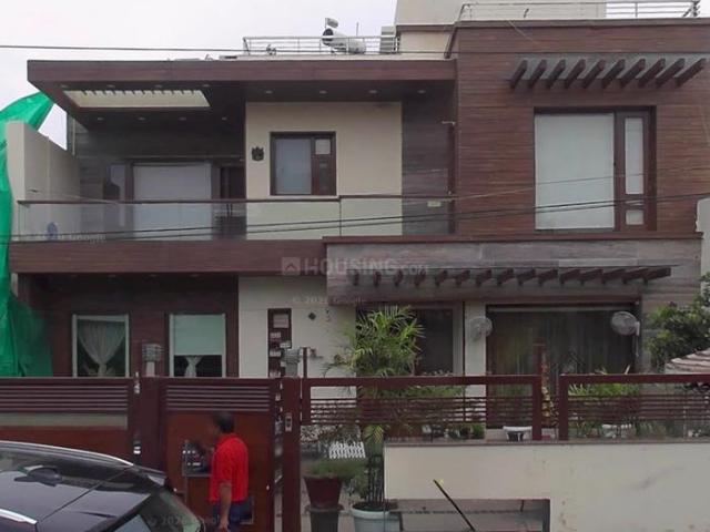 4.5 BHK Independent House in Sector 12 for resale Panchkula. The reference number is 20558011