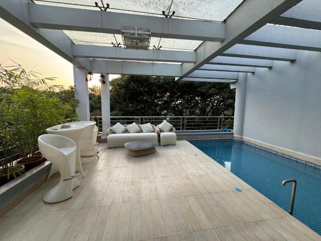 4.5 BHK Penthouse in Sangamvadi for resale Boat Club Road. The reference number is 17001060