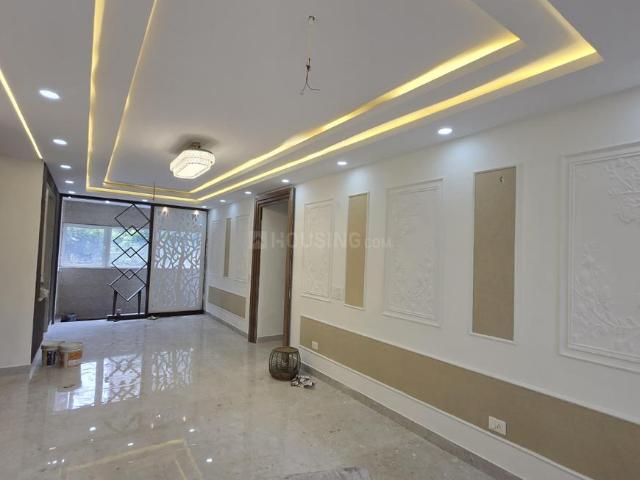 4.5 BHK Penthouse in Sector 51 for resale Noida. The reference number is 20302037