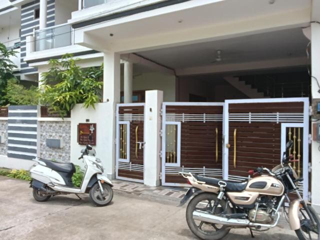 4.5 BHK Villa in Dhawari for rent Satna. The reference number is 20675203