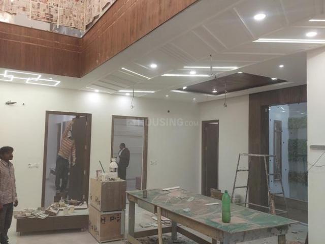 4.5 BHK Villa in Pakhowal for resale Ludhiana. The reference number is 16185050