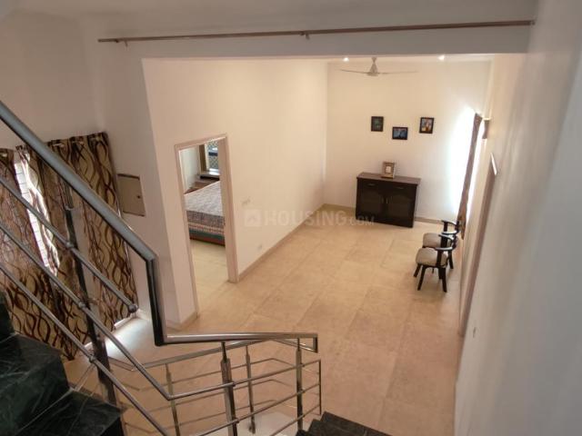 4.5 BHK Villa in Surajpur for rent Greater Noida. The reference number is 20963520