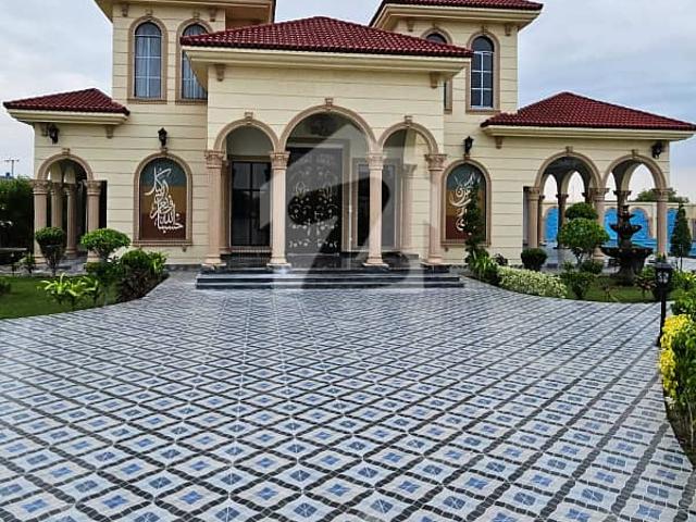 4.5 Kanal Fully Furnished Farmhouse In A High Status Gated Community, Barki Road Lahore Cantt Your Perfect Home Awaits With?