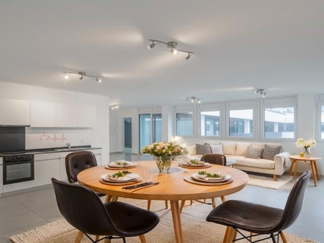4.5 locali centrali con logge | 4.5 Zimmer Wohnung mit Loggias