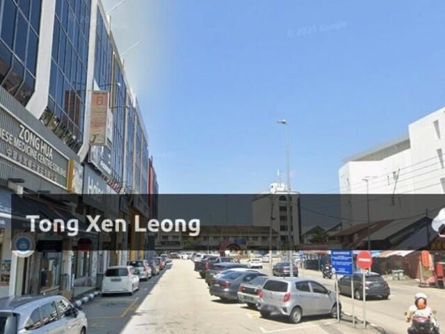 4.5 Storey Shoplot For Sale @ Gajah Berang