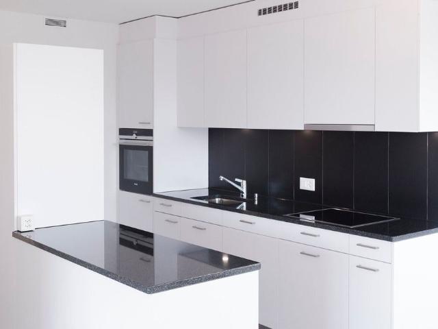 4.5 room apartment on the 6th floor in the Pérolles district!