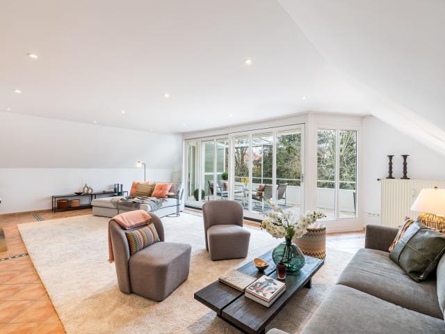 4,5 Zi. Maisonette Whg. mit großzügiger Terrasse im Maxhof