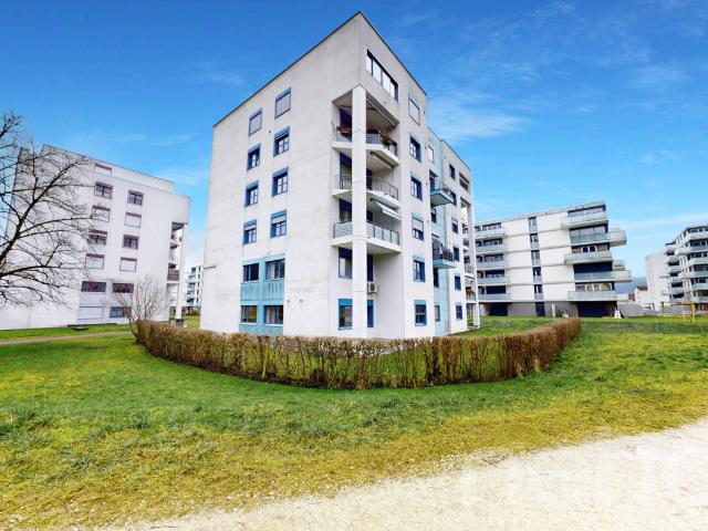 4,5 Zimmer mit Balkon und Panoramablick? Oberes Stockwerk