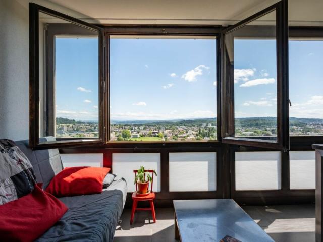 4.5 Zimmer Eck Reihen Einfamilienhaus mit grandioser Weitsicht über die Alpen