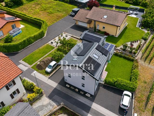 4,5 Zimmer Einfamilienhaus mit Nebengebäude