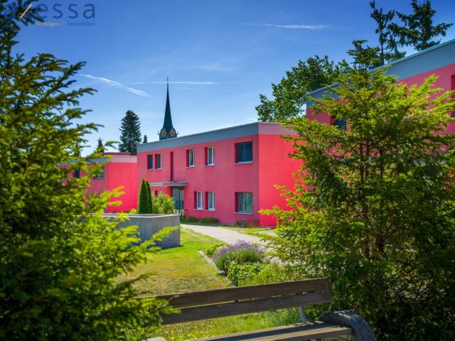 4.5 Zimmer Gartenwohnung mit eigenem Gartenanteil in Fischbach Göslikon