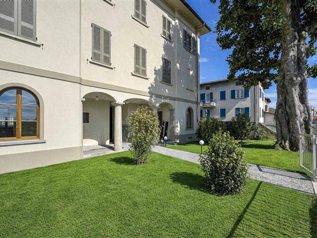 4,5 Zimmer in einer wunderschönen historischen Villa, kürzlich renoviert