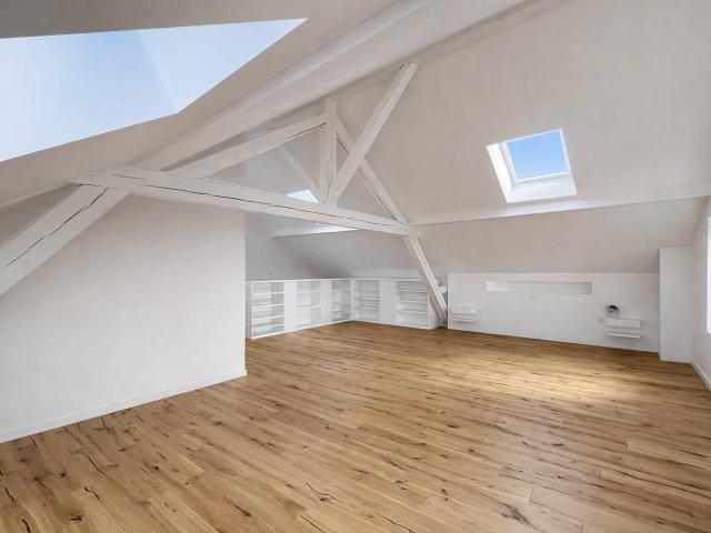 4.5 Zimmer Triplex grosser Garten und teilweise Seeblick
