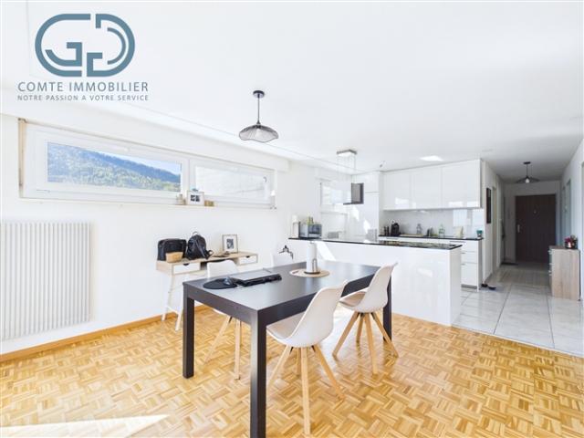 4,5 Zimmer Wohnung im 9. Stock