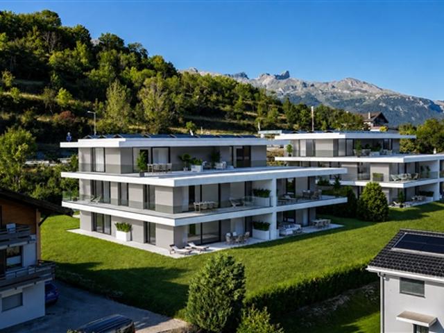 4,5 ZIMMER WOHNUNG IM ERSTEN STOCK IN CHERMIGNON D'EN HAUT