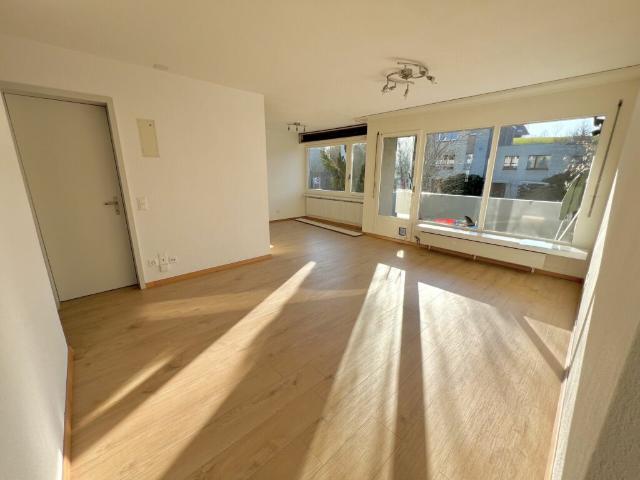 4.5 Zimmer Wohnung mit Aussicht und Nähe zur Stadt