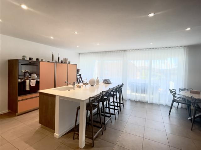 4,5 ZIMMER WOHNUNG MIT BALKON