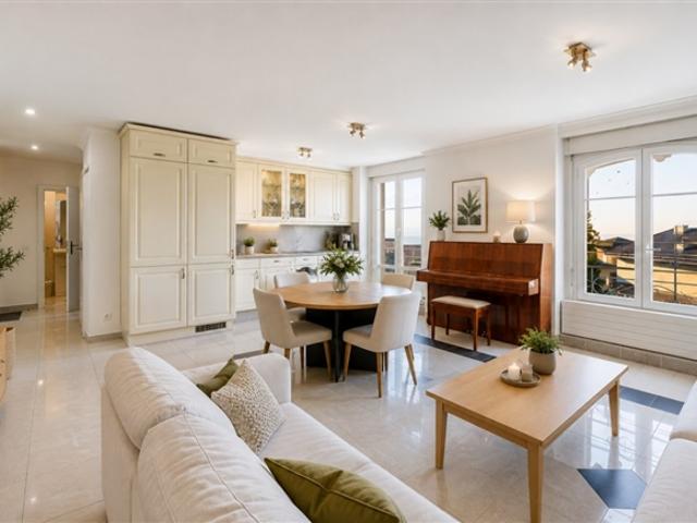 4,5 Zimmer Wohnung mit Blick auf den See!