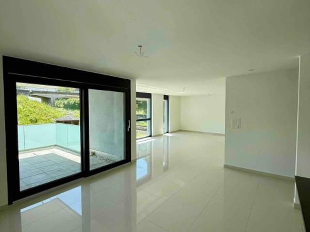 4.5 Zimmer Wohnung mit 20 m² Sonnenbalkon