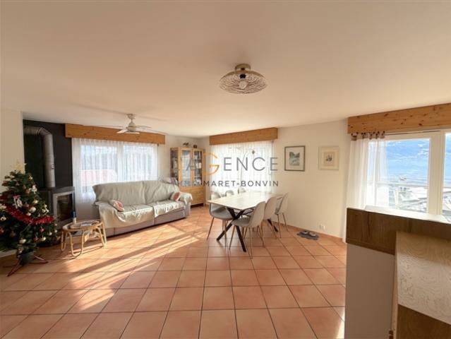4,5 ZIMMER WOHNUNG MIT 9 M² TERRASSE