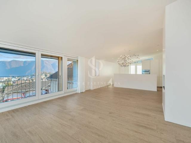 4.5 Zimmer, 140 m², 2. Stock