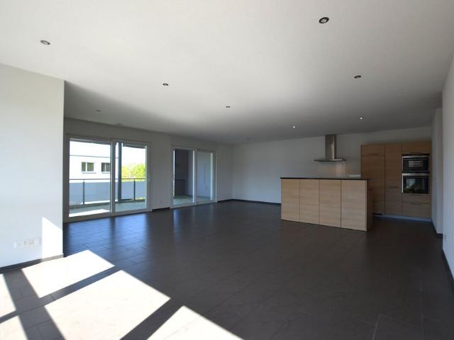 4.5 Zimmer, 140 m², 2. Stock