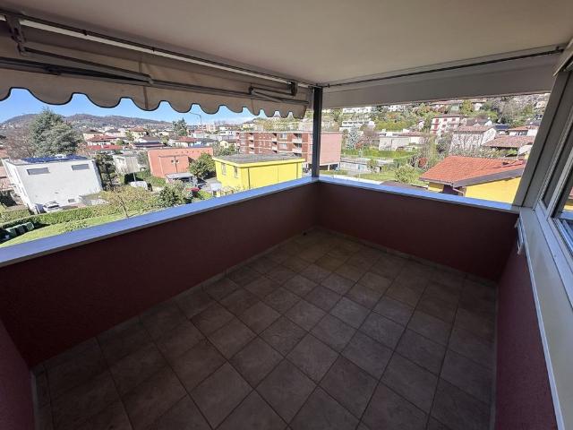 4.5 Zimmer, 140 m², 2. Stock