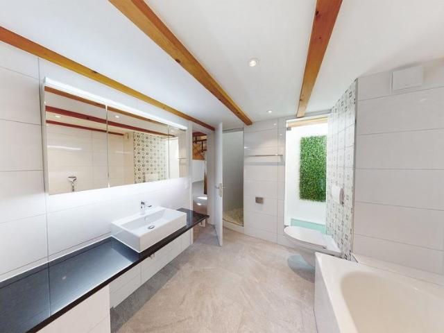 4.5 Zimmer, 140 m²