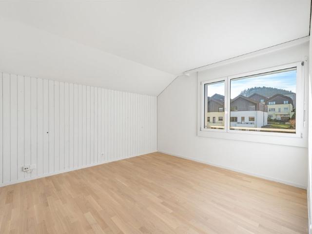 4.5 Zimmer, 140 m², 3. Stock
