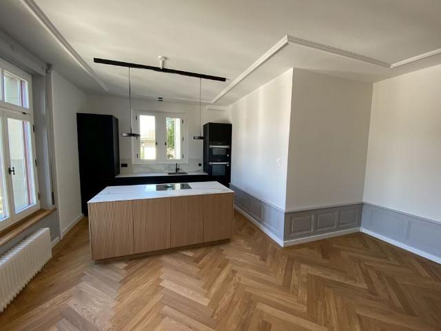 4.5 Zimmer, 141 m², 1. Stock