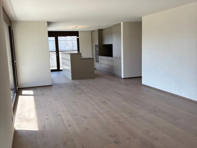 4.5 Zimmer, 142 m², 1. Stock