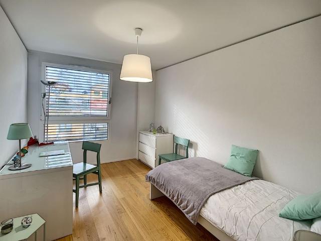 4.5 Zimmer, 142 m², 5. Stock