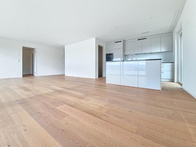 4.5 Zimmer, 144 m², EG
