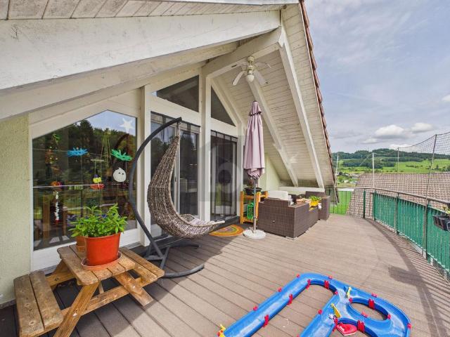 4.5 Zimmer, 144 m², 3. Stock