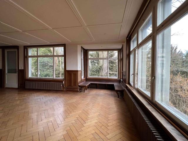 4.5 Zimmer, 145 m², EG