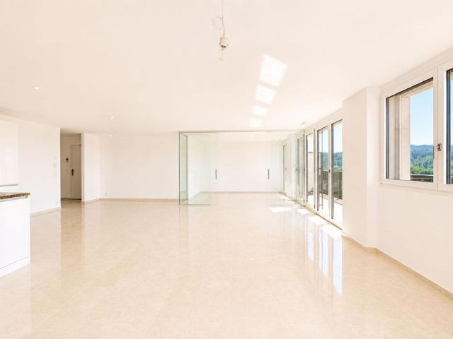 4.5 Zimmer, 145 m², 17. Stock
