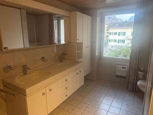 4.5 Zimmer, 145 m², 2. Stock