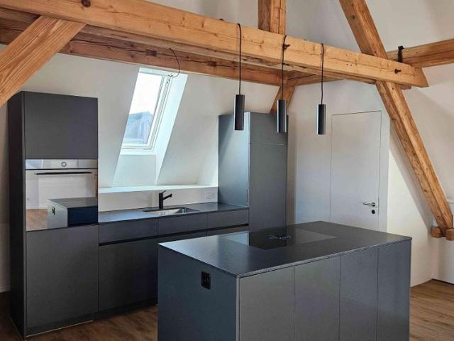 4.5 Zimmer, 146 m², 1. Stock