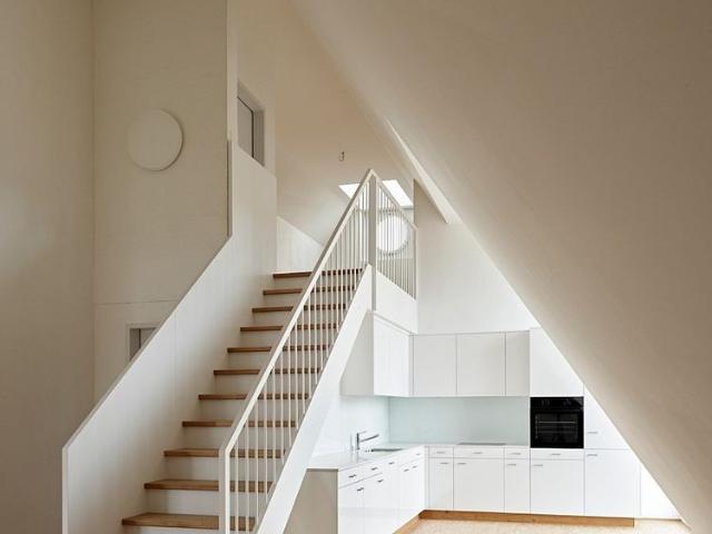4.5 Zimmer, 148 m², 2. Stock