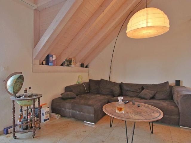 4.5 Zimmer, 150 m², 2. Stock