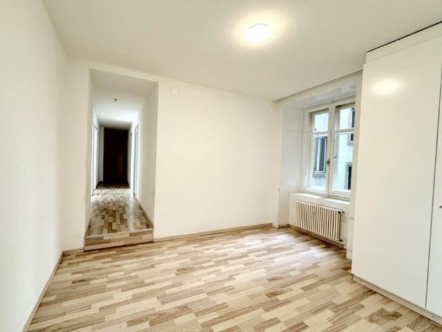 4.5 Zimmer, 152 m², 1. Stock