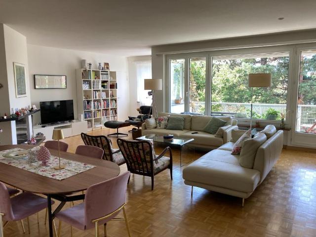 4.5 Zimmer, 155 m², 2. Stock