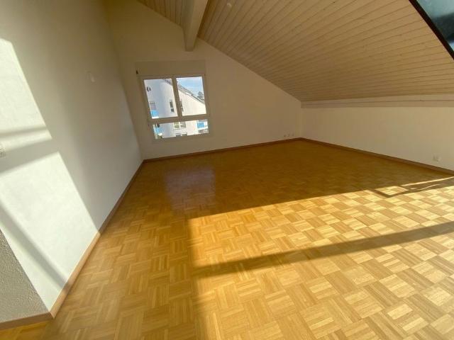 4.5 Zimmer, 155 m², 2. Stock