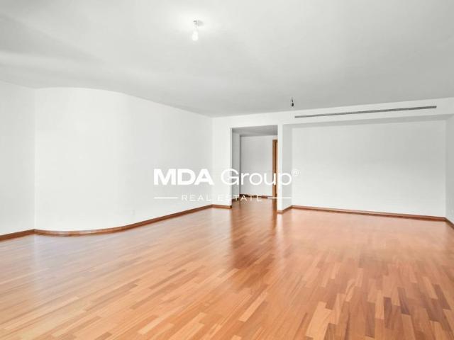 4.5 Zimmer, 158 m², 5. Stock