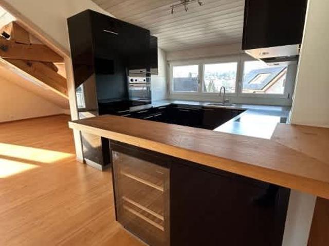 4.5 Zimmer, 160 m², 2. Stock
