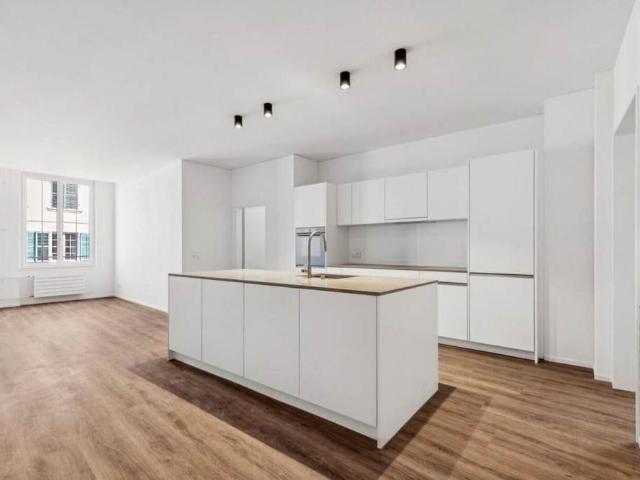 4.5 Zimmer, 160 m², 2. Stock
