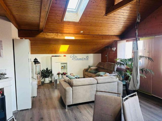 4.5 Zimmer, 160 m²